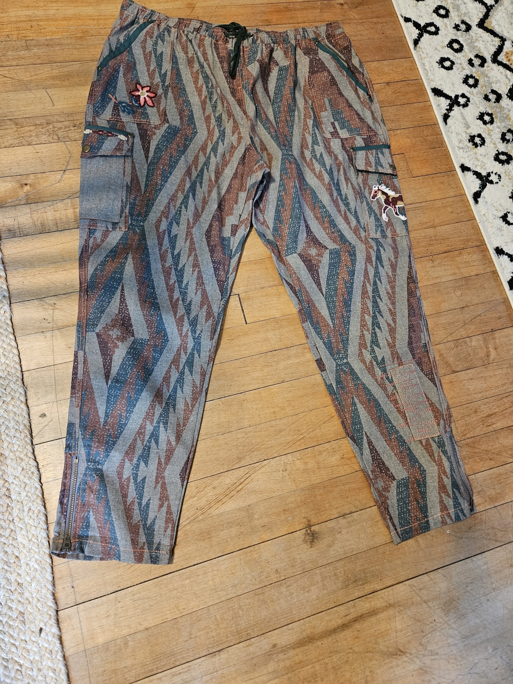 Double D Ranch Women's Aztec-Pattern Cargo Pants in Brown and Green Sz 1x